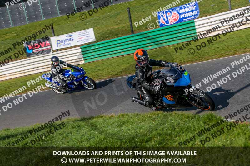 PJM Wedding Photography;enduro digital images;event digital images;eventdigitalimages;mallory park;mallory park photographs;mallory park trackday;mallory park trackday photographs;no limits trackdays;peter wileman photography;racing digital images;trackday digital images;trackday photos